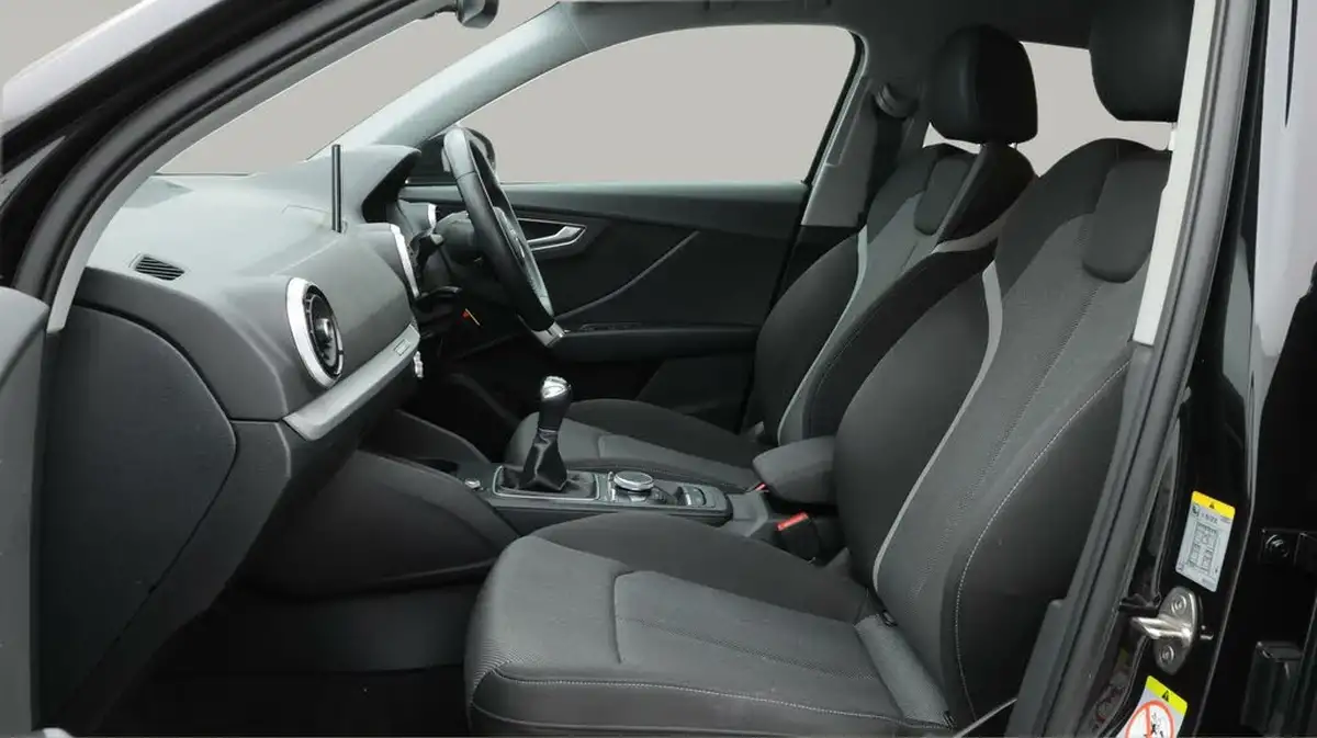 2022-audi-q2-15-35-tfsi-sport-big-14