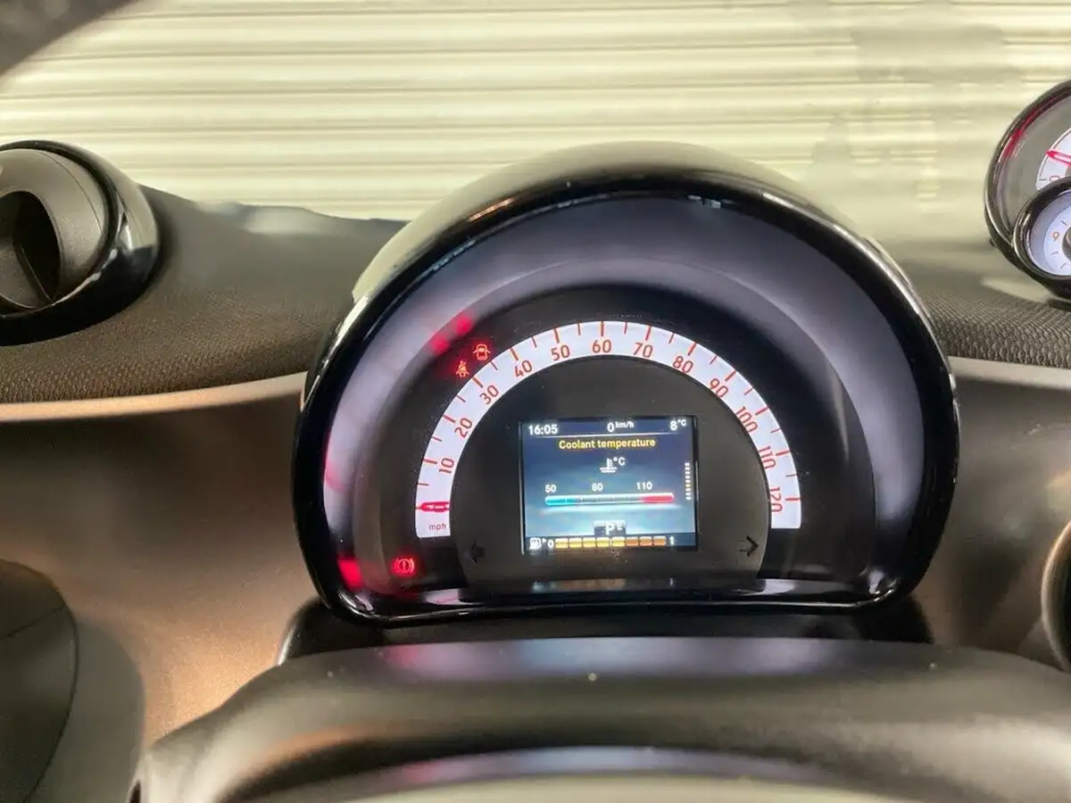 2017-smart-fortwo-10-prime-sport-71bhp-premiumss-coupe-twinamic-big-40