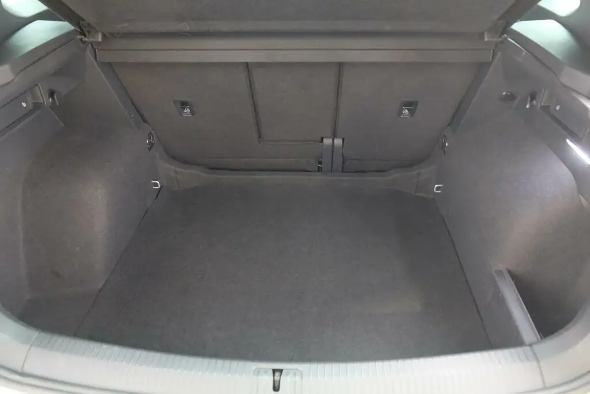 2024-volkswagen-tiguan-15-tsi-r-line-edition-big-41