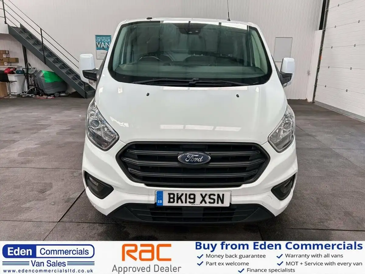 2019-ford-transit-custom-20tdci-300-l1h1-trend-105pseu6-panel-van-big-6