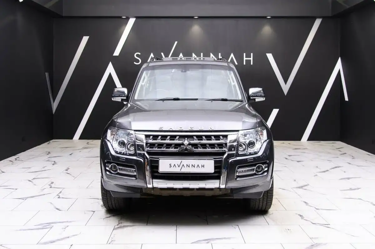 2016-mitsubishi-shogun-32td-sg5-big-1