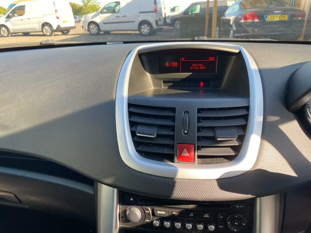 2010-peugeot-207-14-sport-vti-95-5d-1397cc-big-32