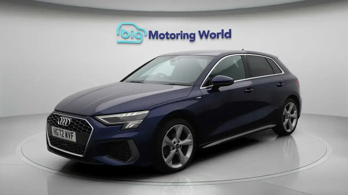 2023-audi-a3-15-35-tfsi-s-line-sportback-5d-big-3