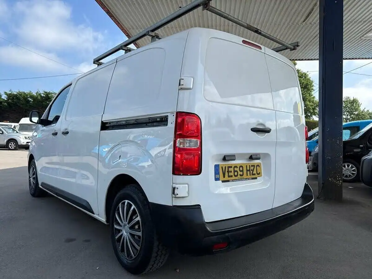 2019-vauxhall-vivaro-15td-2700-l1h1-edition-100pseu6dt-big-8