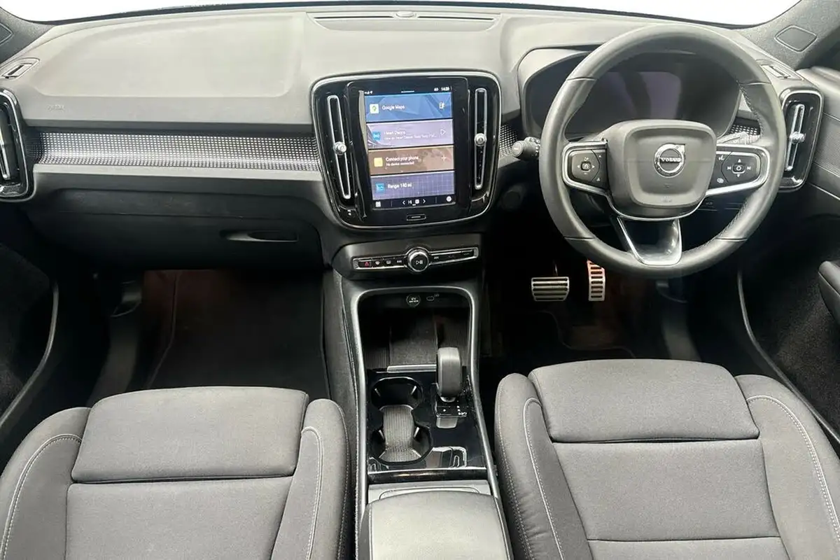2021-volvo-xc40-e-twin-recharge-big-5