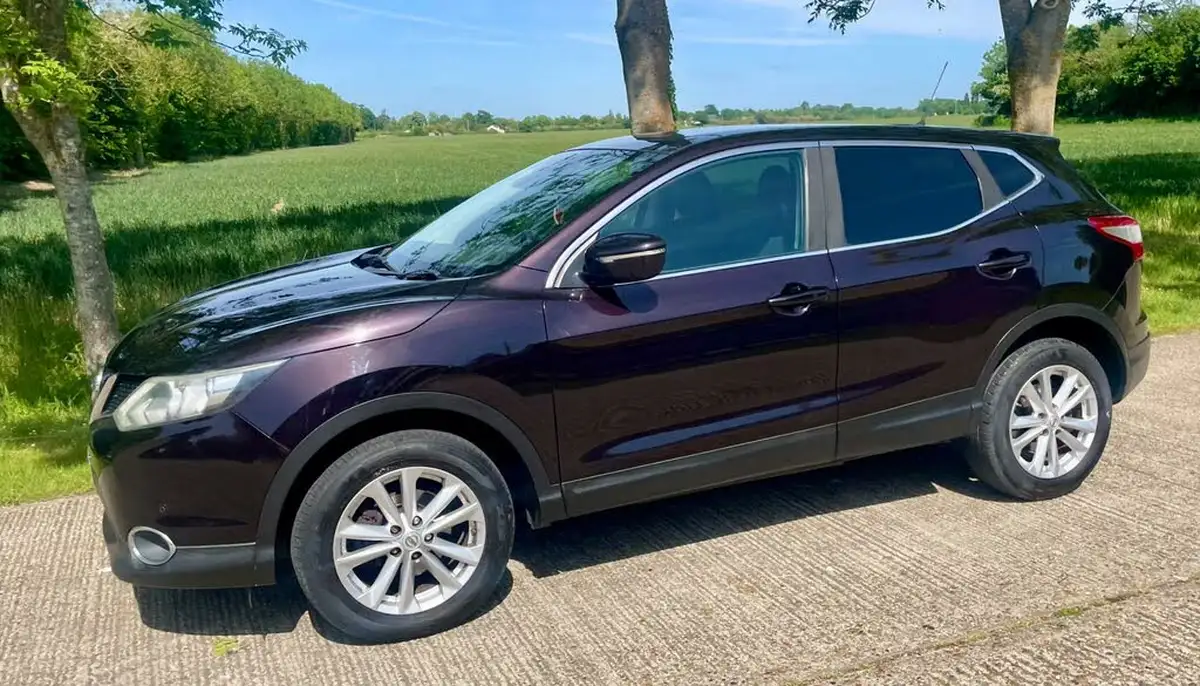2014-nissan-qashqai-12-acenta-premium-big-22