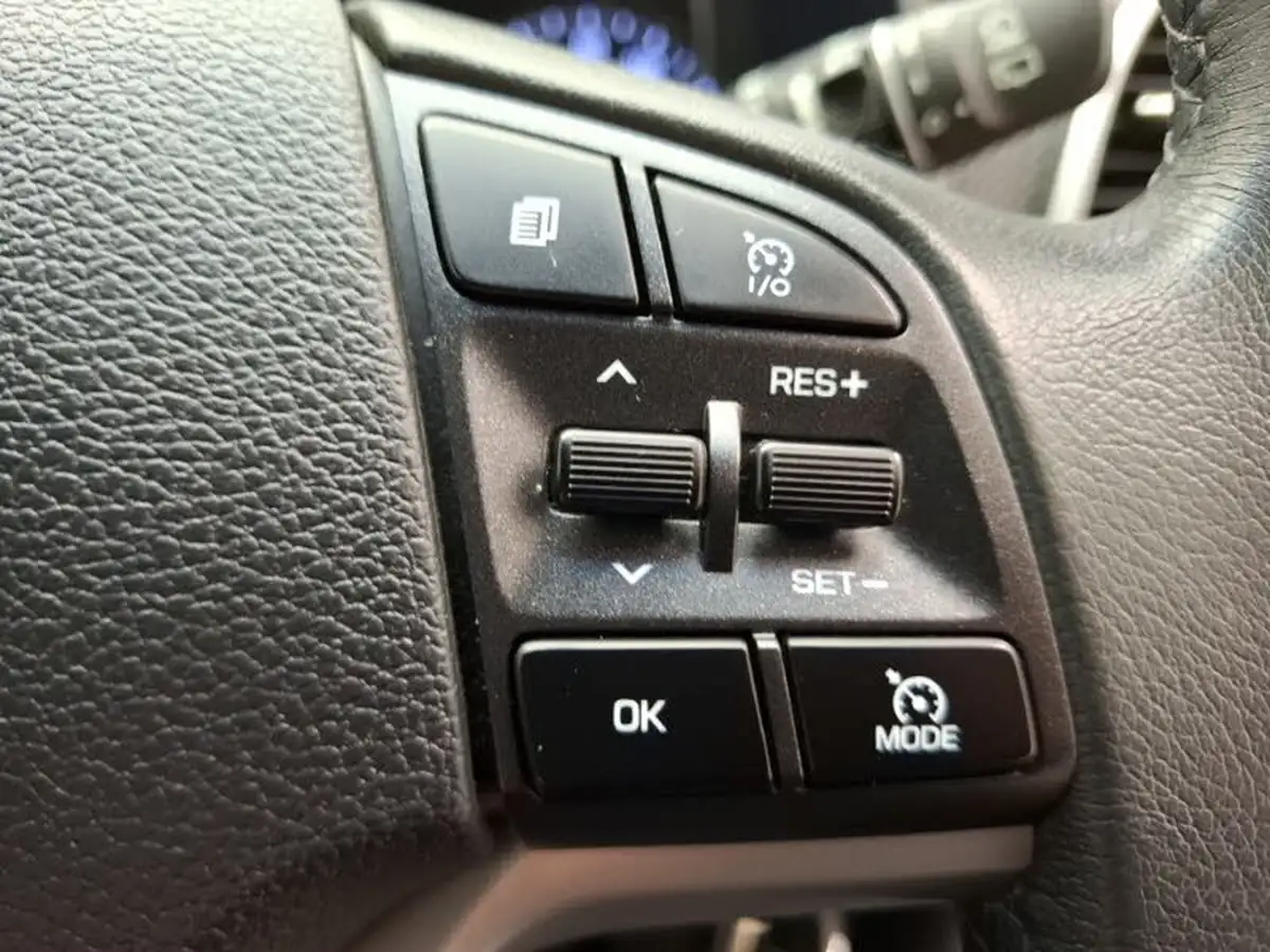 2019-hyundai-tucson-16-gdi-se-nav-big-18