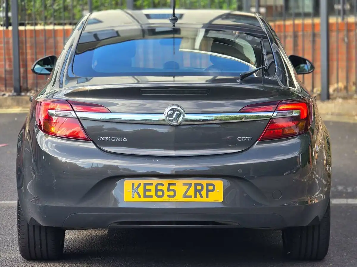 2015-vauxhall-insignia-20cdti-energy-130ps-big-2