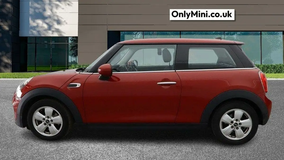 2017-mini-cooper-12-one-3d-big-2