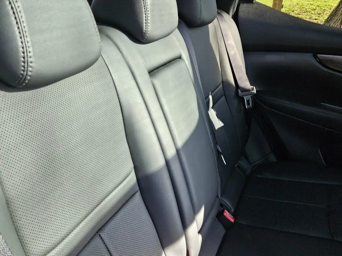 2017-nissan-qashqai-15dci-tekna-big-16