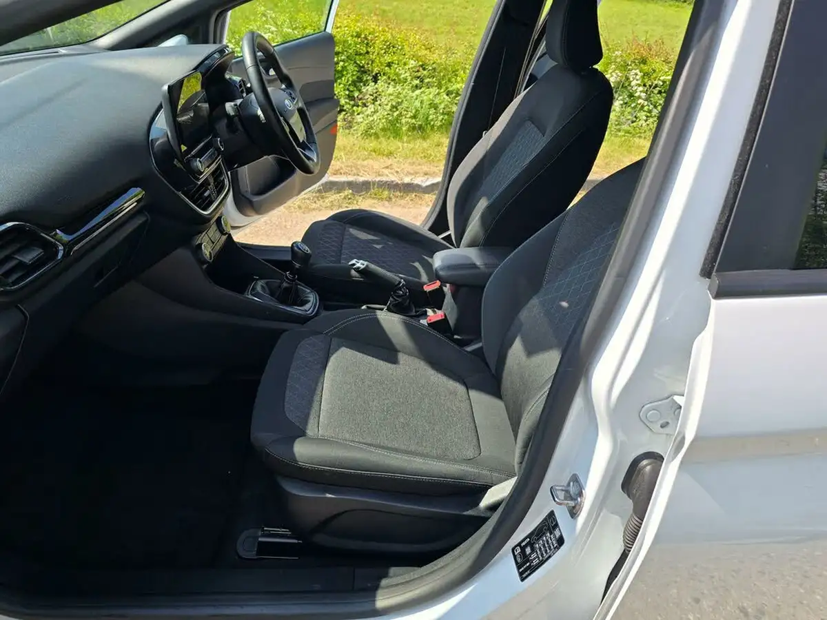 2021-ford-fiesta-10t-active-edition-125ps-hybrid-mhev-big-48