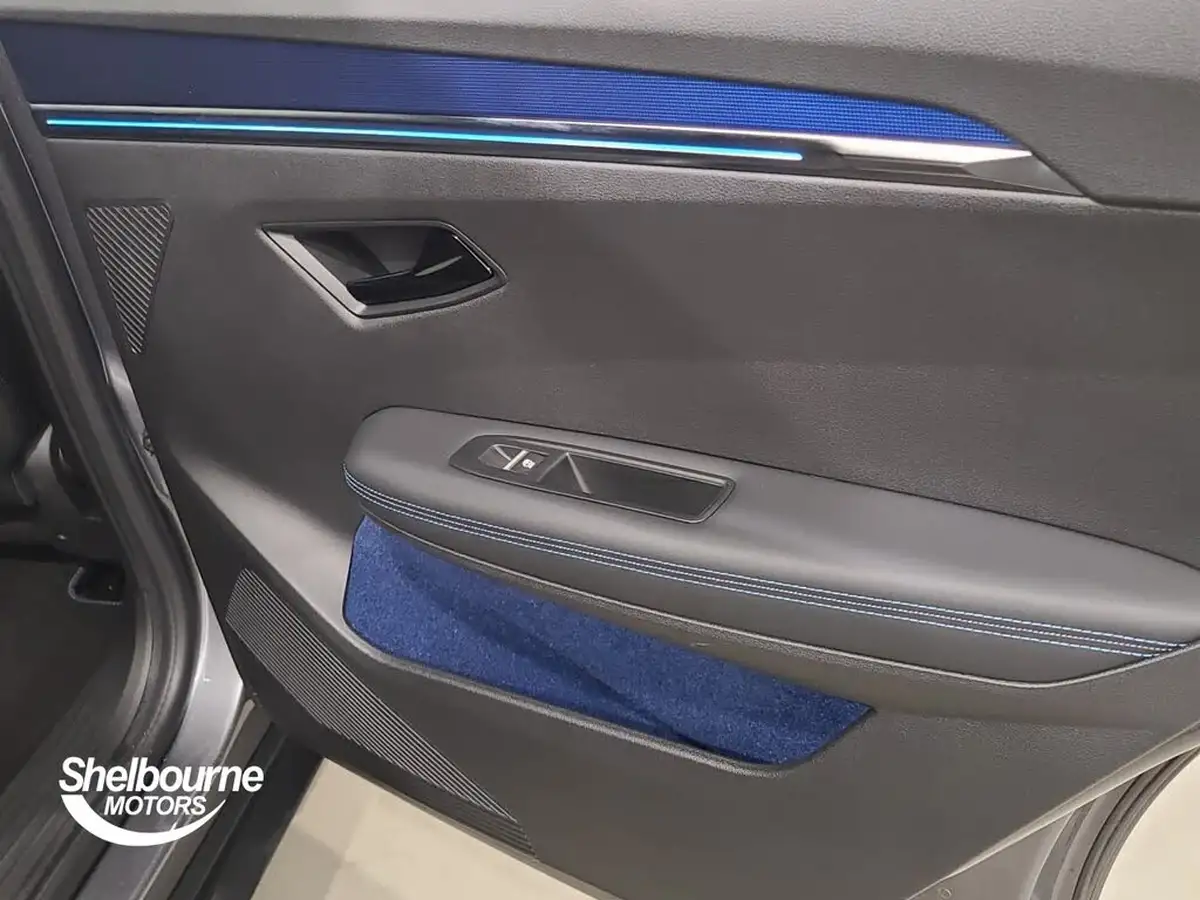 2024-renault-scenic-e-tech-e-esprit-alpine-big-44