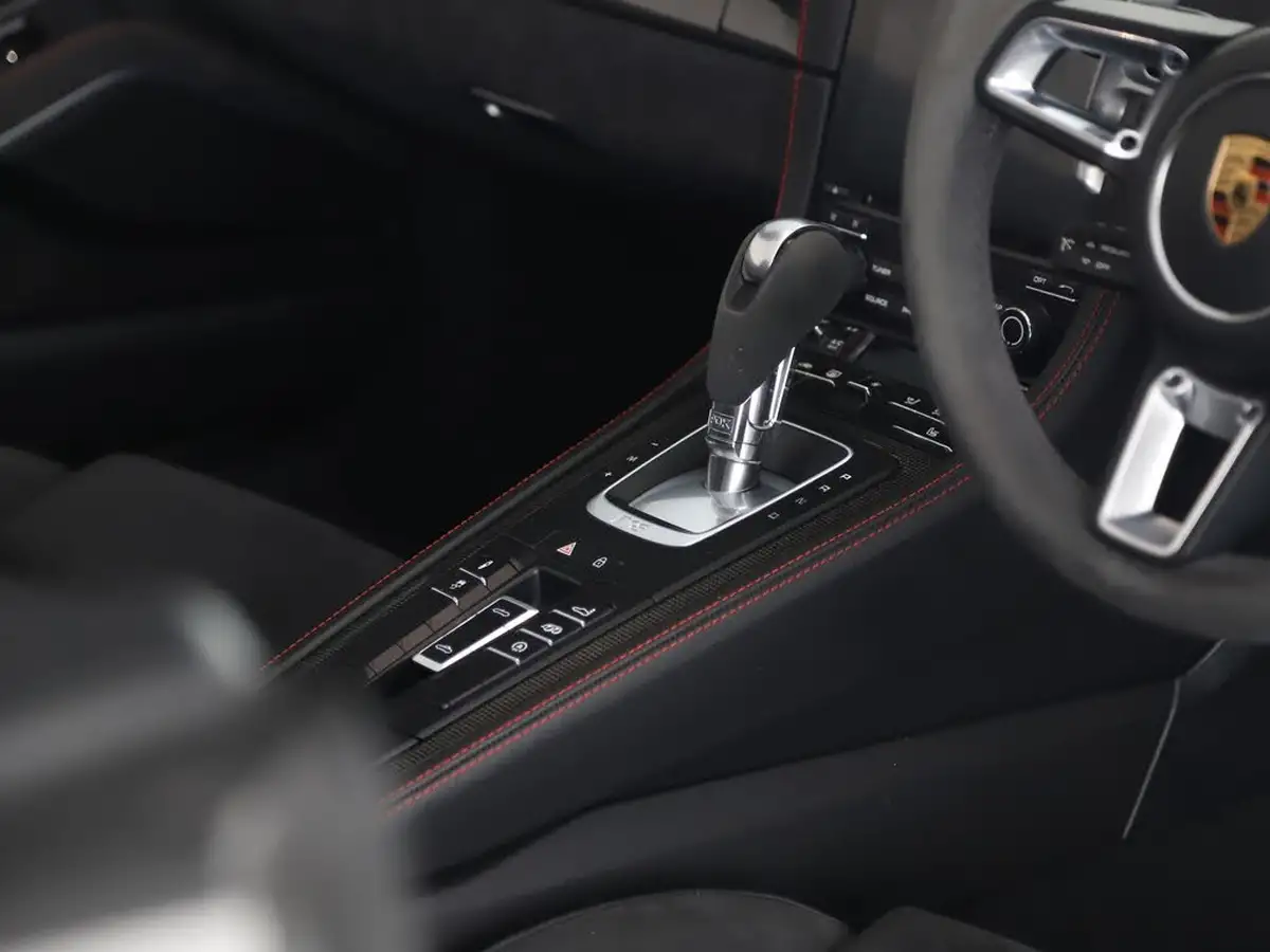 2019-porsche-boxster-718-25-boxster-gts-365ps-pdk-big-11