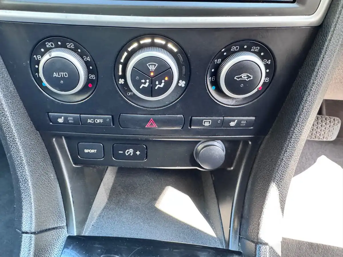 2009-cadillac-bls-20-elegance-175ps-saloon-4d-auto-big-40