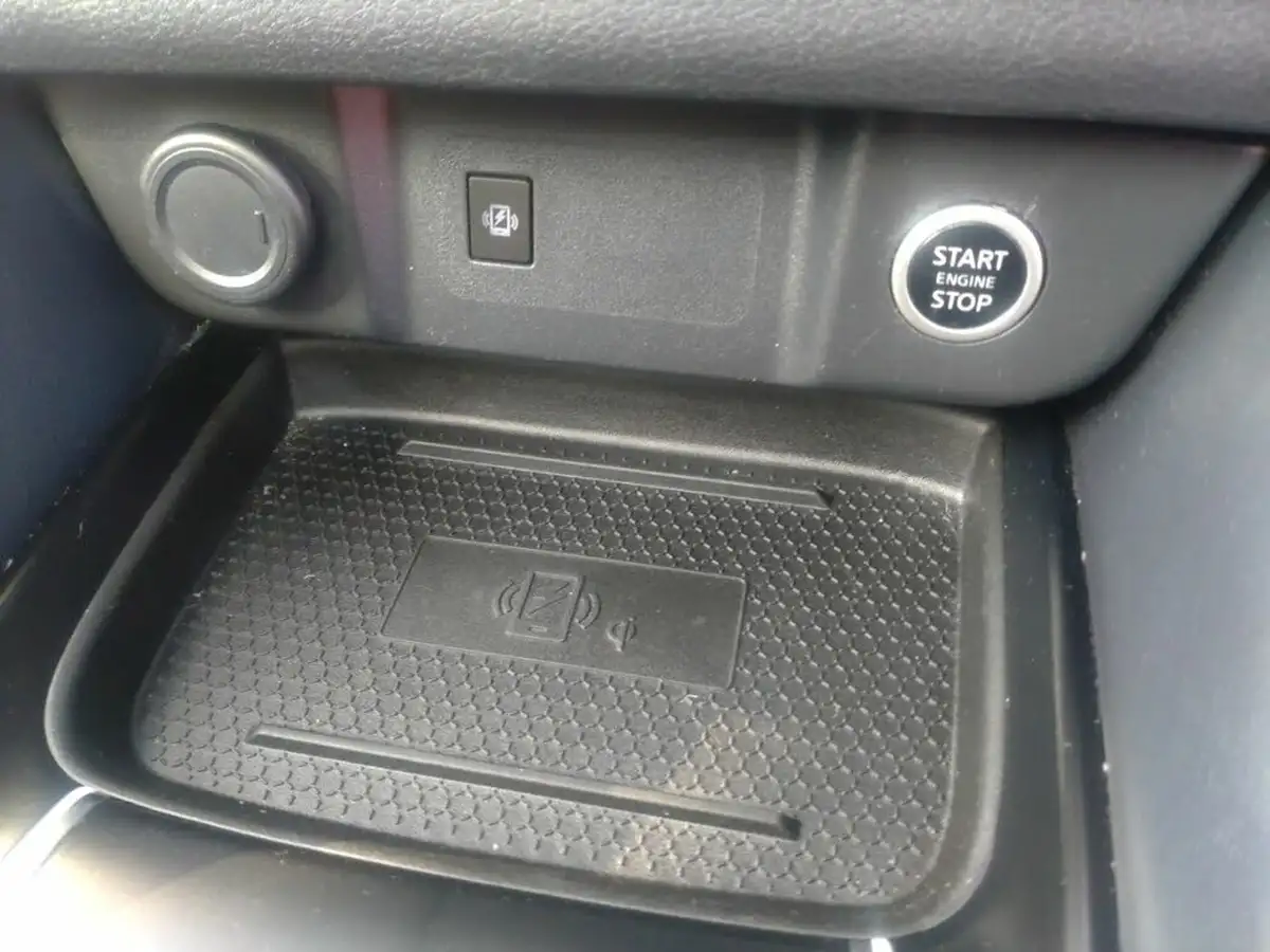 2022-nissan-qashqai-13-dig-t-tekna-140ps-mild-hybrid-big-23