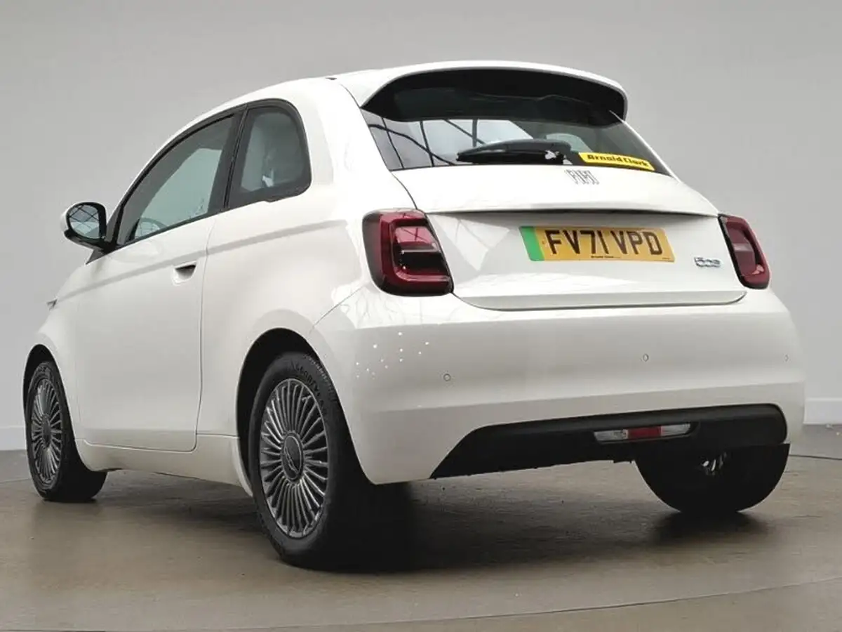 2022-fiat-500-e-icon-117bhp-big-1
