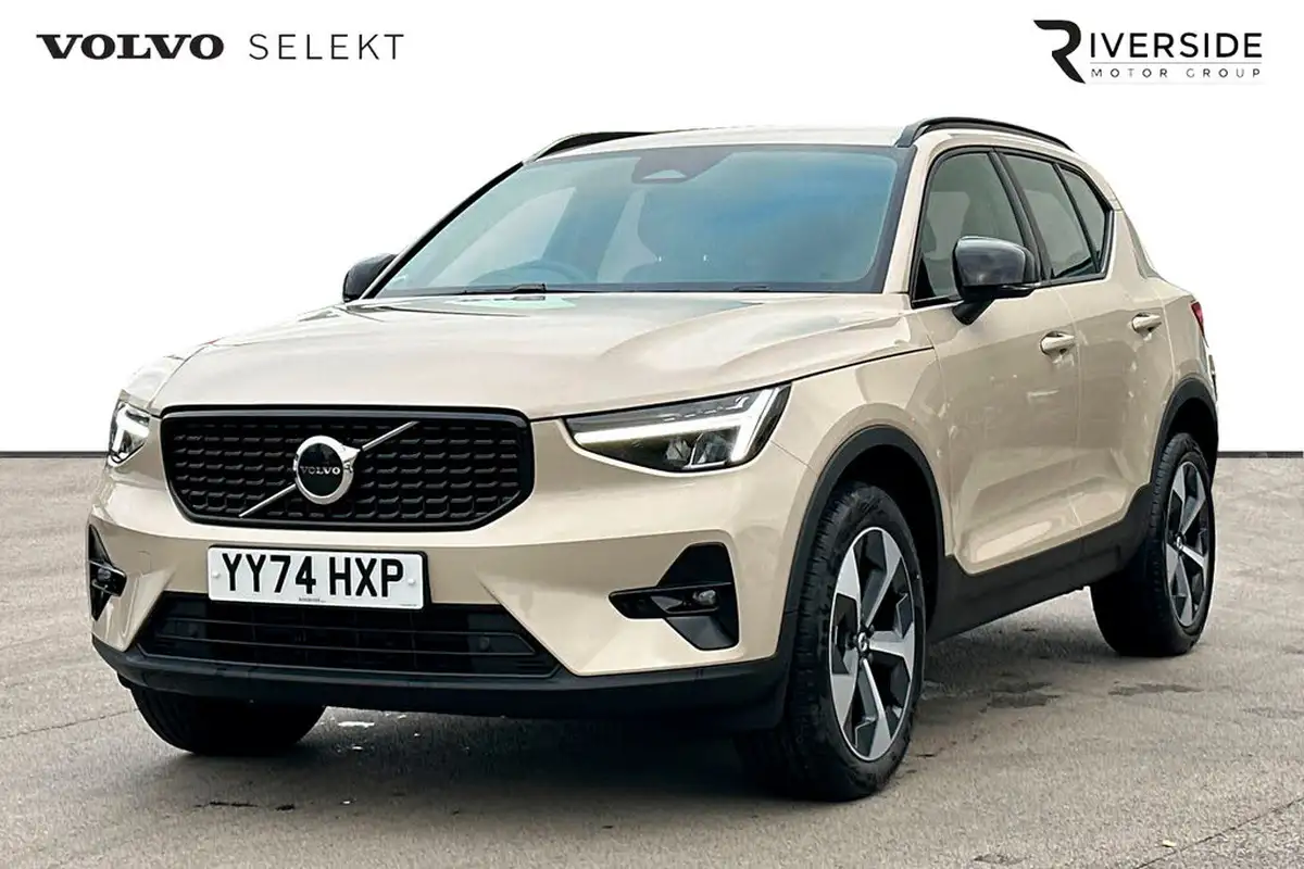 2024-volvo-xc40-20-b3-plus-big-8