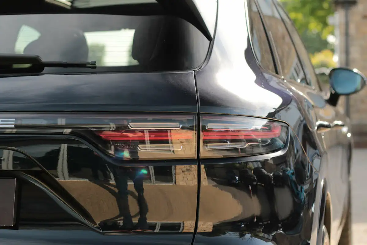 2021-porsche-cayenne-30-v6-e-hybrid-462ps-station-wagon-big-35