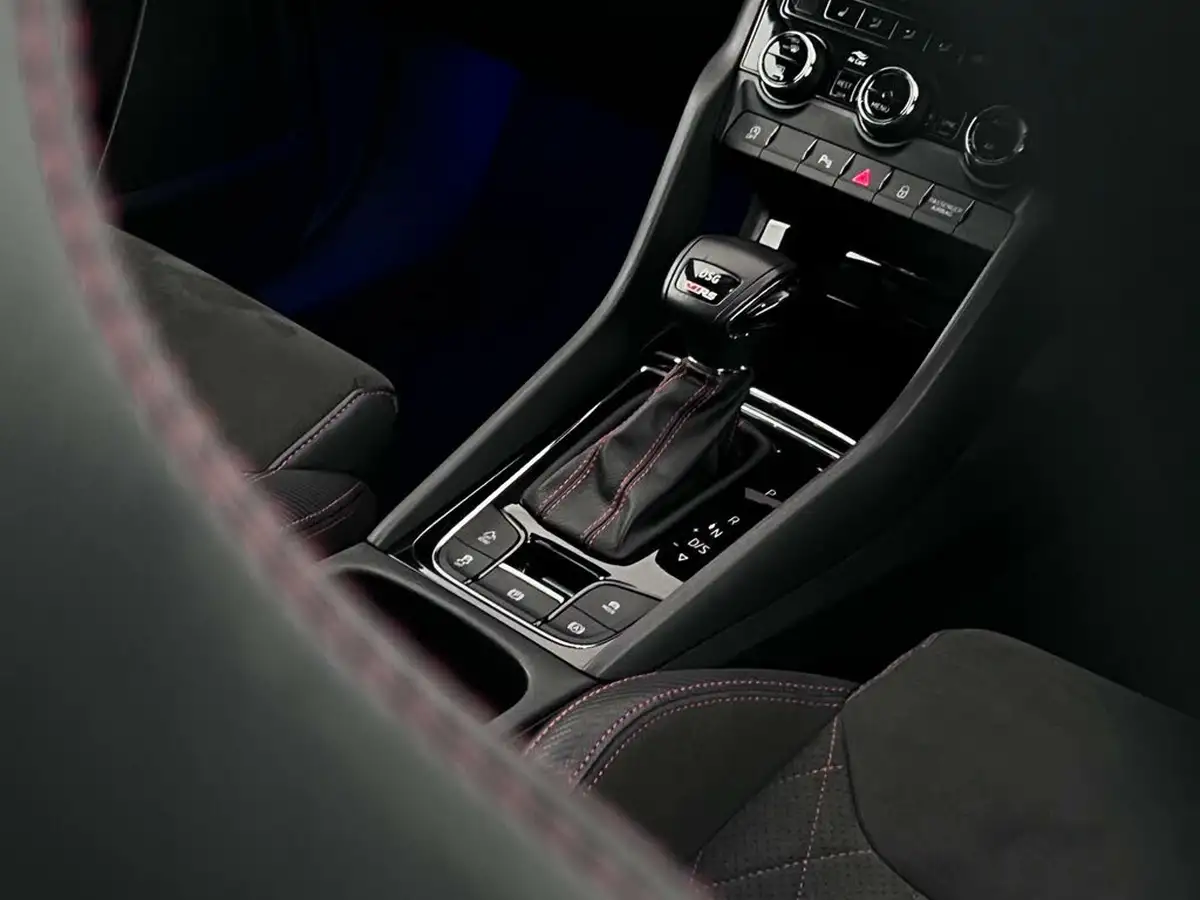 2022-skoda-kodiaq-20-tsi-vrs-244ps-big-48
