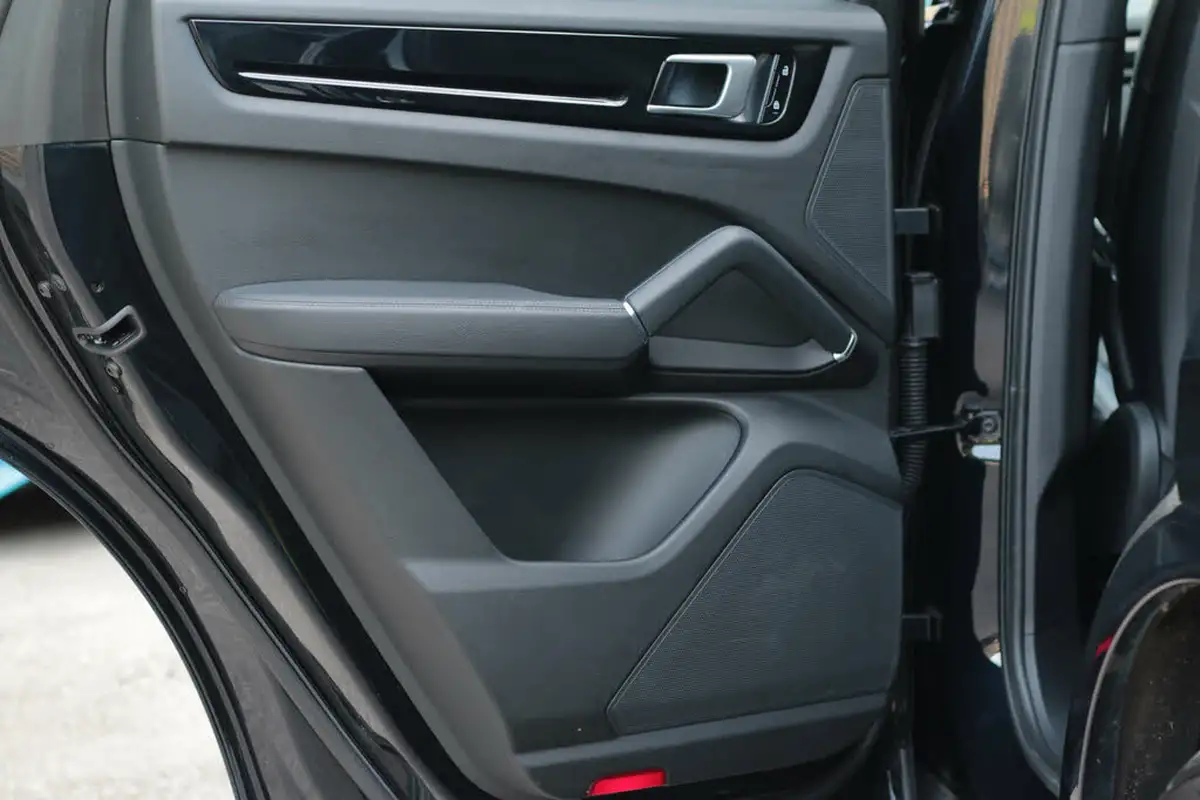 2021-porsche-cayenne-30-v6-e-hybrid-462ps-station-wagon-big-59