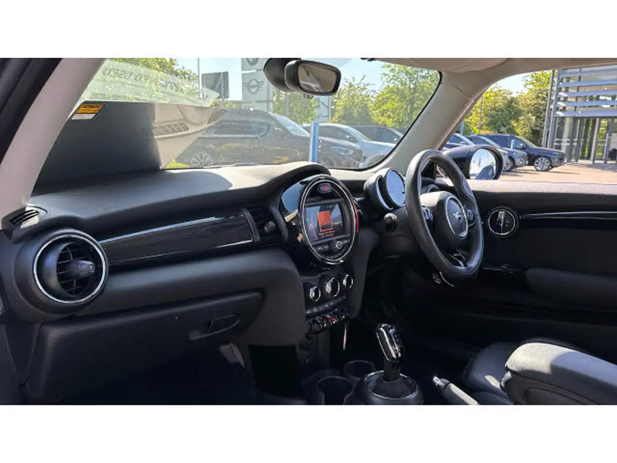 2020-mini-cooper-15-cooper-exclusive-hatchback-3d-auto-big-6