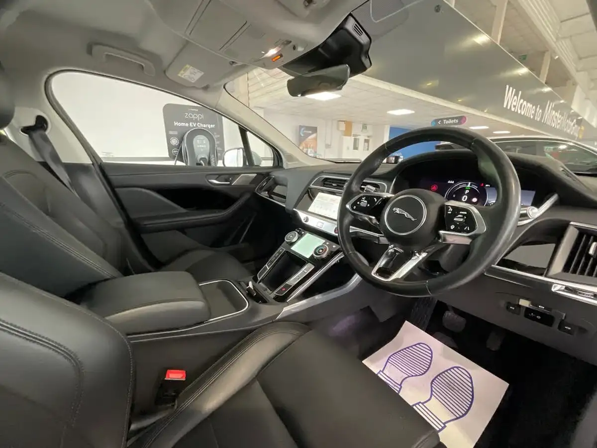 2019-jaguar-i-pace-ev400-s-big-6