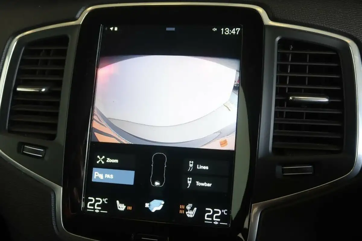 2021-volvo-xc90-20td-b5-momentum-big-23
