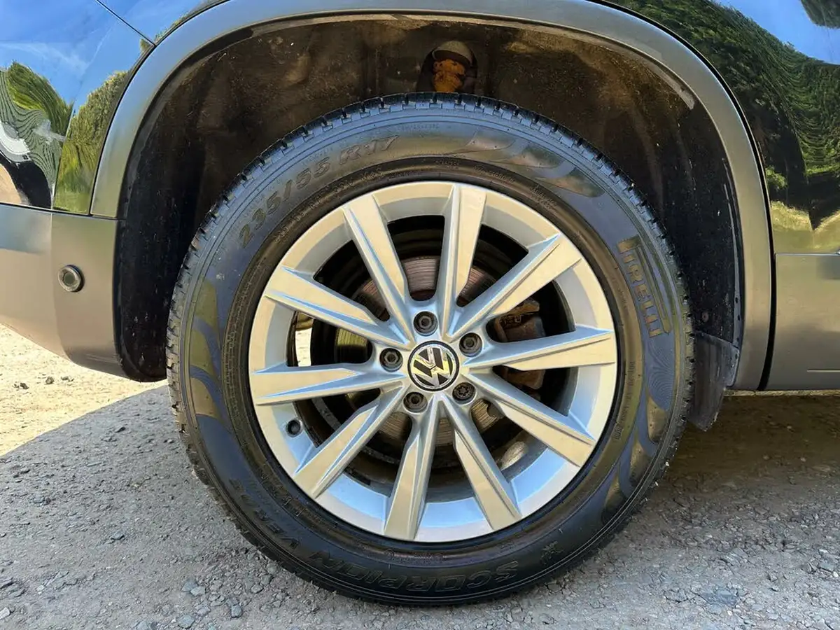 2012-volkswagen-tiguan-20td-se-140ps-4wd-dsg-big-18