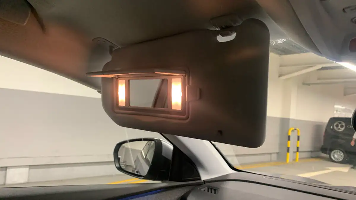 2021-peugeot-5008-suv-12-puretech-allure-premium-eat8-big-35