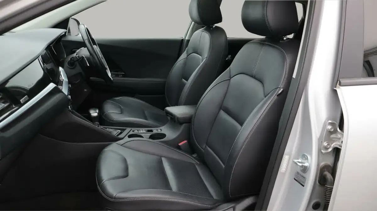 2021-kia-niro-16-gdi-4-156kwh-big-22