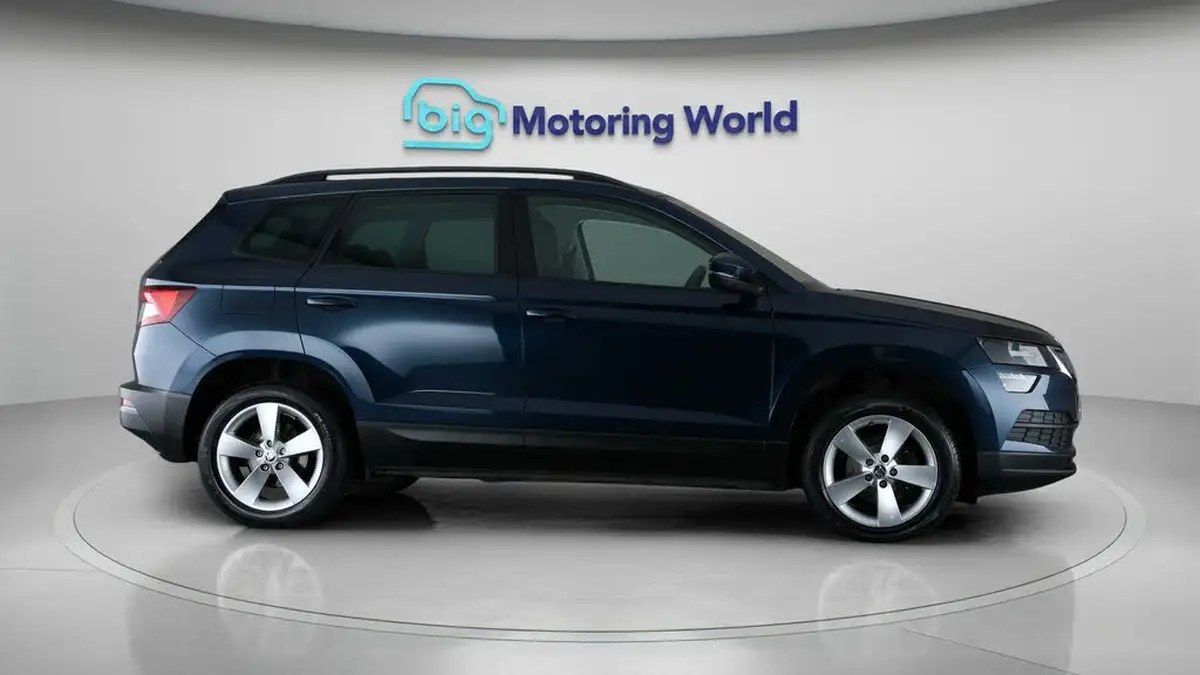 2019-skoda-karoq-16tdi-se-big-8