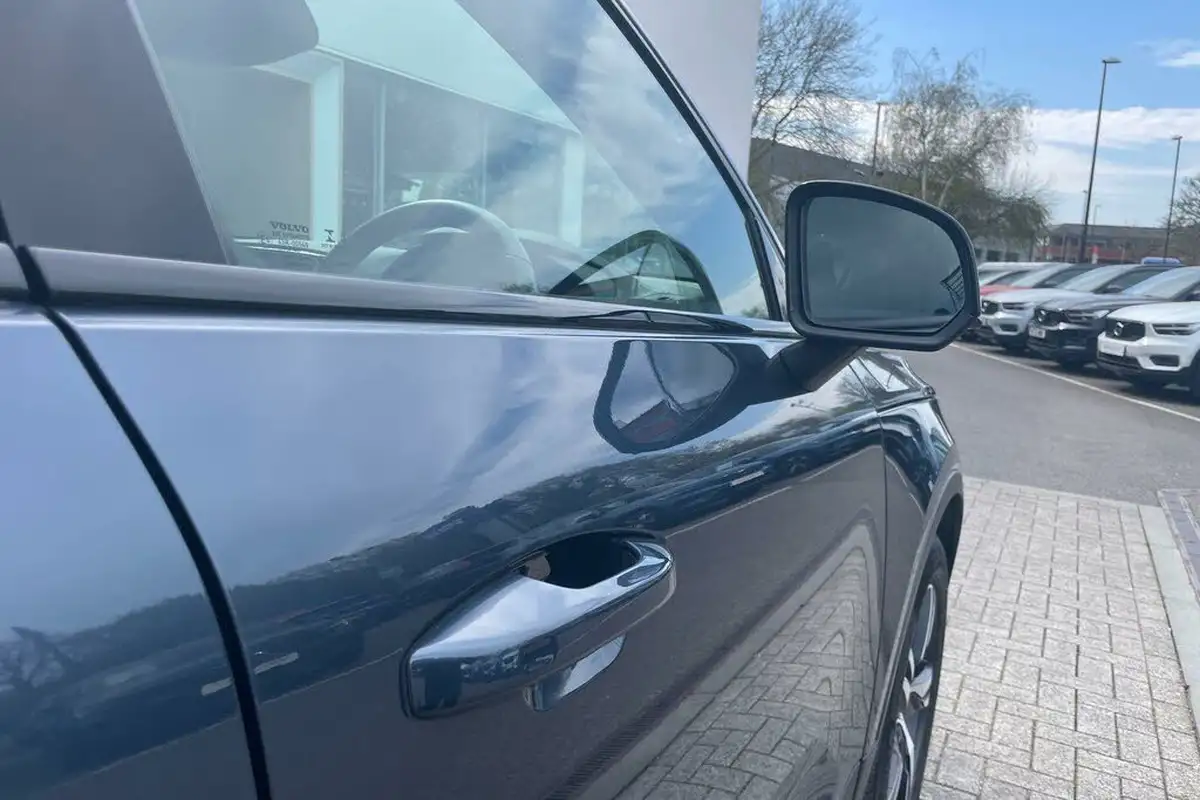 2021-volvo-xc40-15-t3-r-design-161bhp-auto-big-15