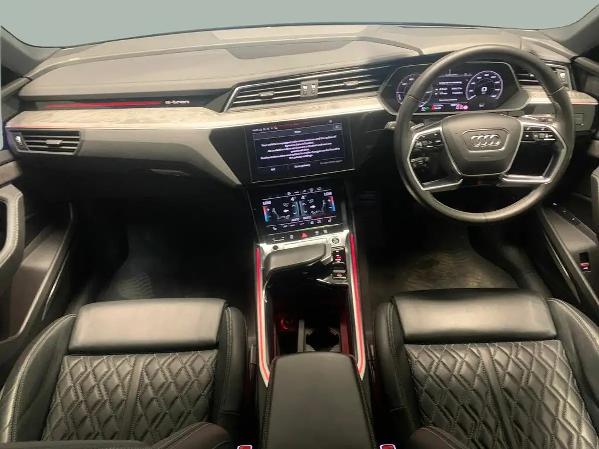 2021-audi-e-tron-50e-vorsprung-station-wagon-big-2