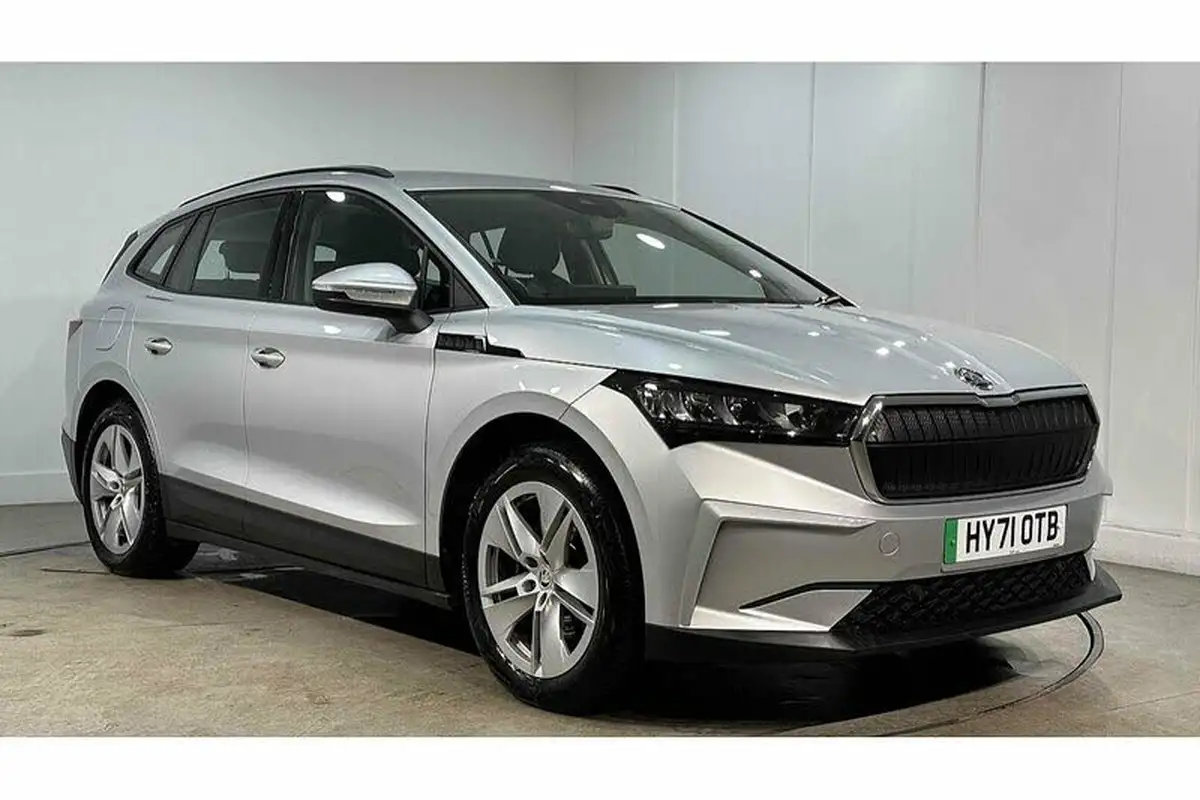 2021-skoda-enyaq-e-60-62-kwh-big-10
