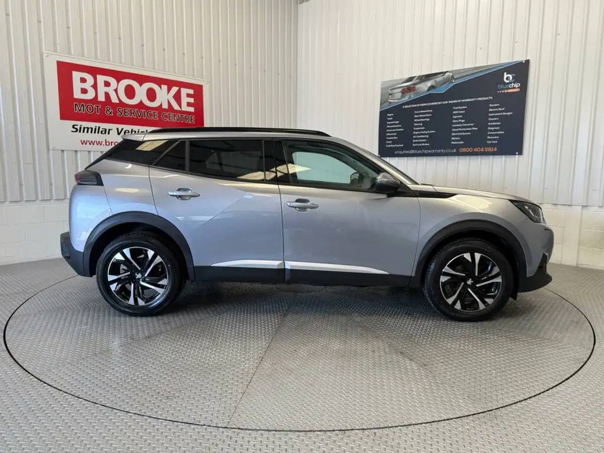 2021-peugeot-2008-suv-12-puretech-allure-130bhp-big-5