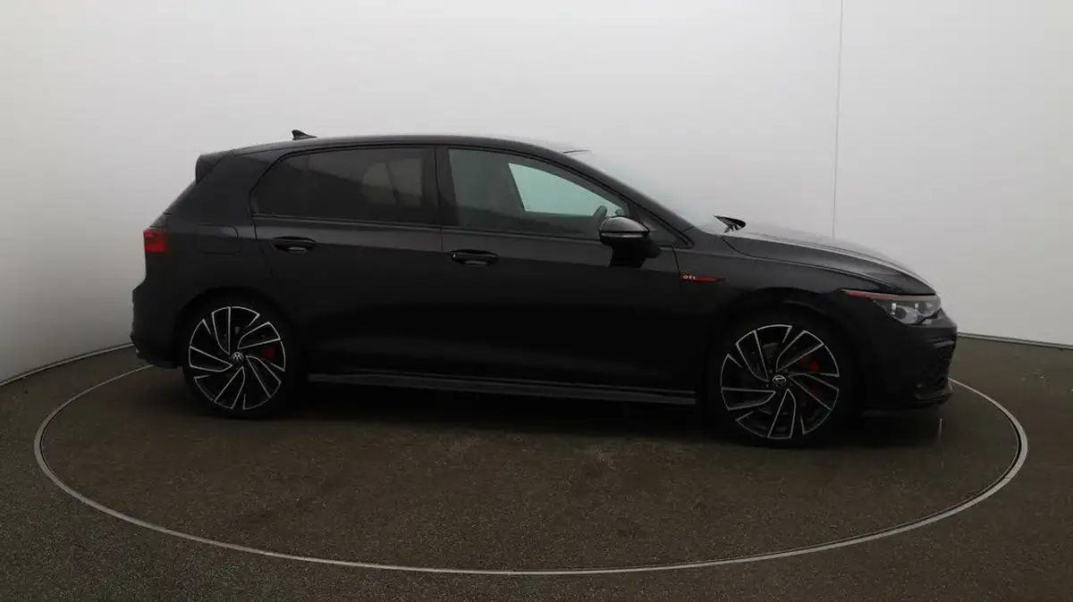 2022-volkswagen-golf-20-tsi-gti-dsg-big-49