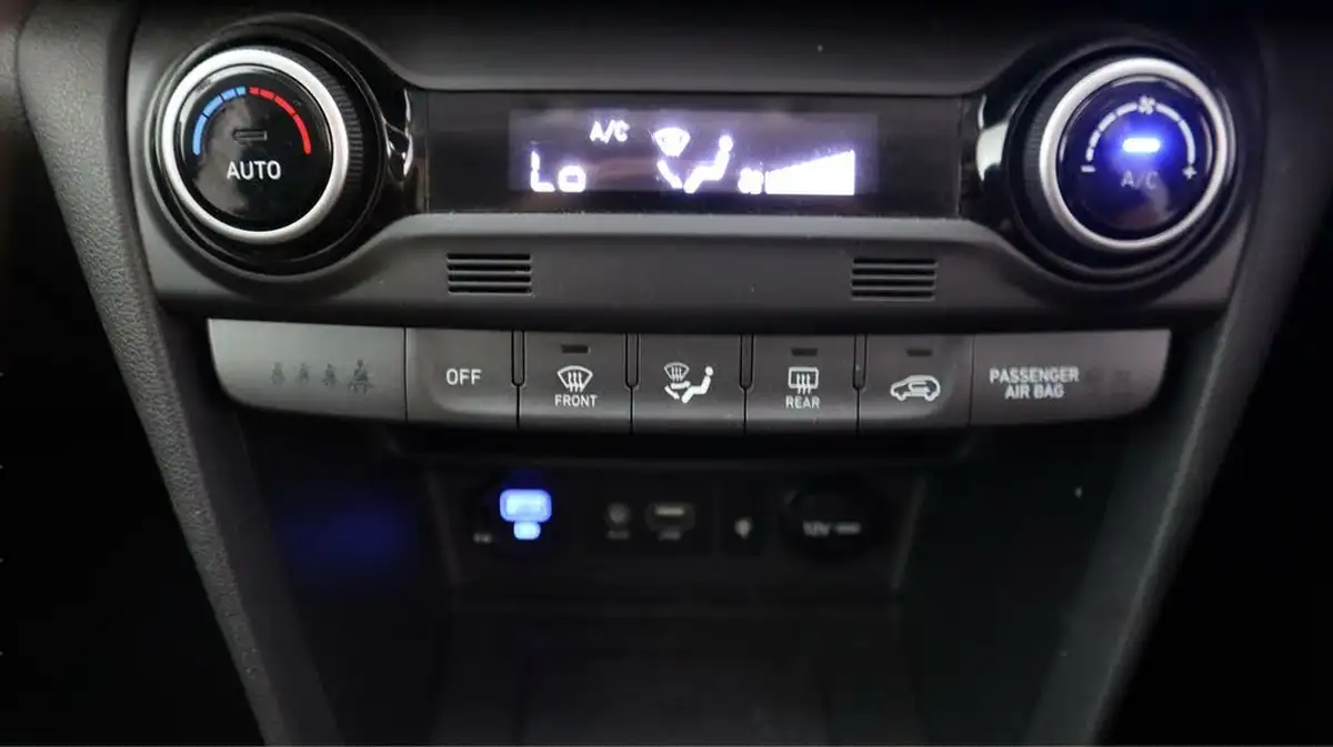 2019-hyundai-kona-10-t-gdi-premium-big-12