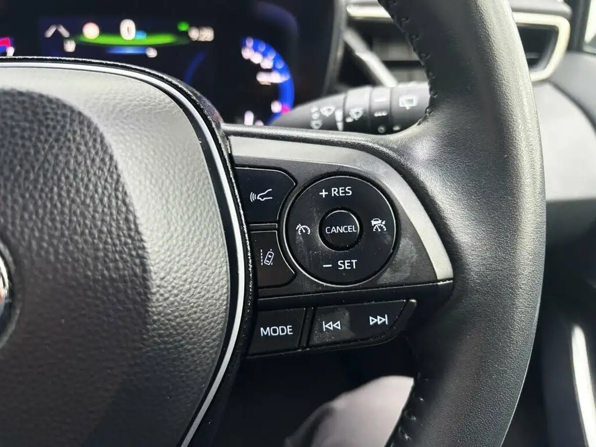 2021-toyota-corolla-18-vvt-i-icon-spare-wheel-touring-sports-5d-big-22