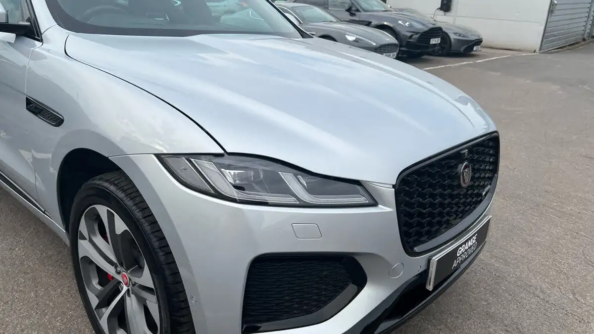 2021-jaguar-f-pace-30-d300-r-dynamic-hse-mhev-big-16