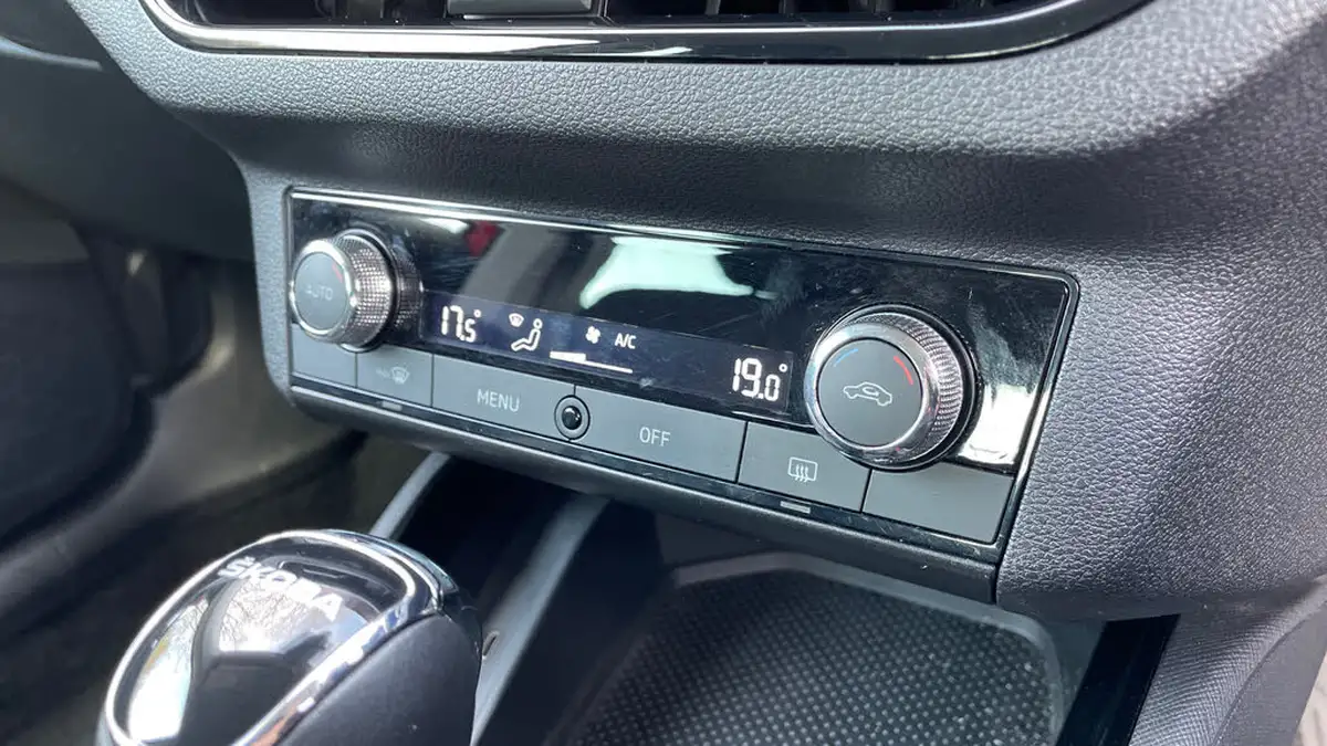 2020-skoda-kamiq-10-tsi-se-l-116ps-dsg-big-21