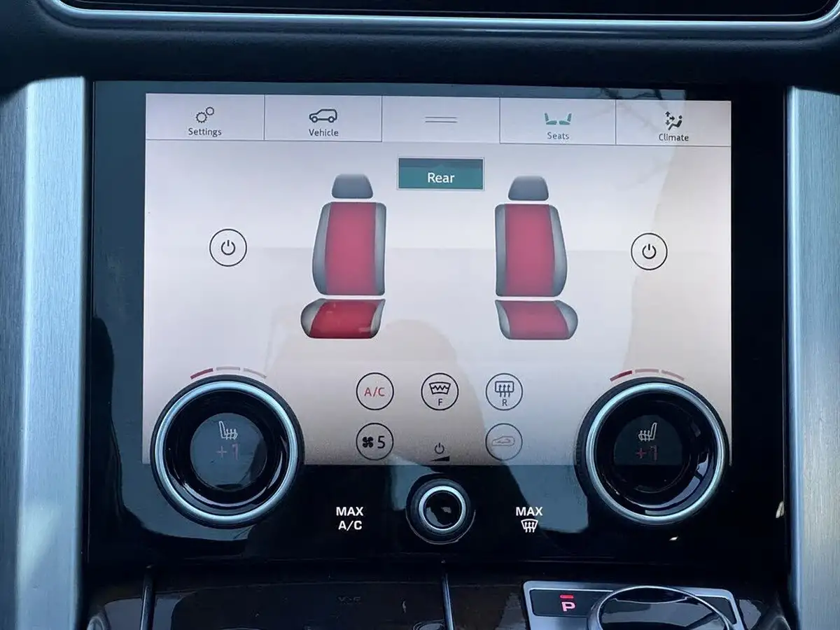 2021-land-rover-range-rover-30-sdv6-vogue-big-23