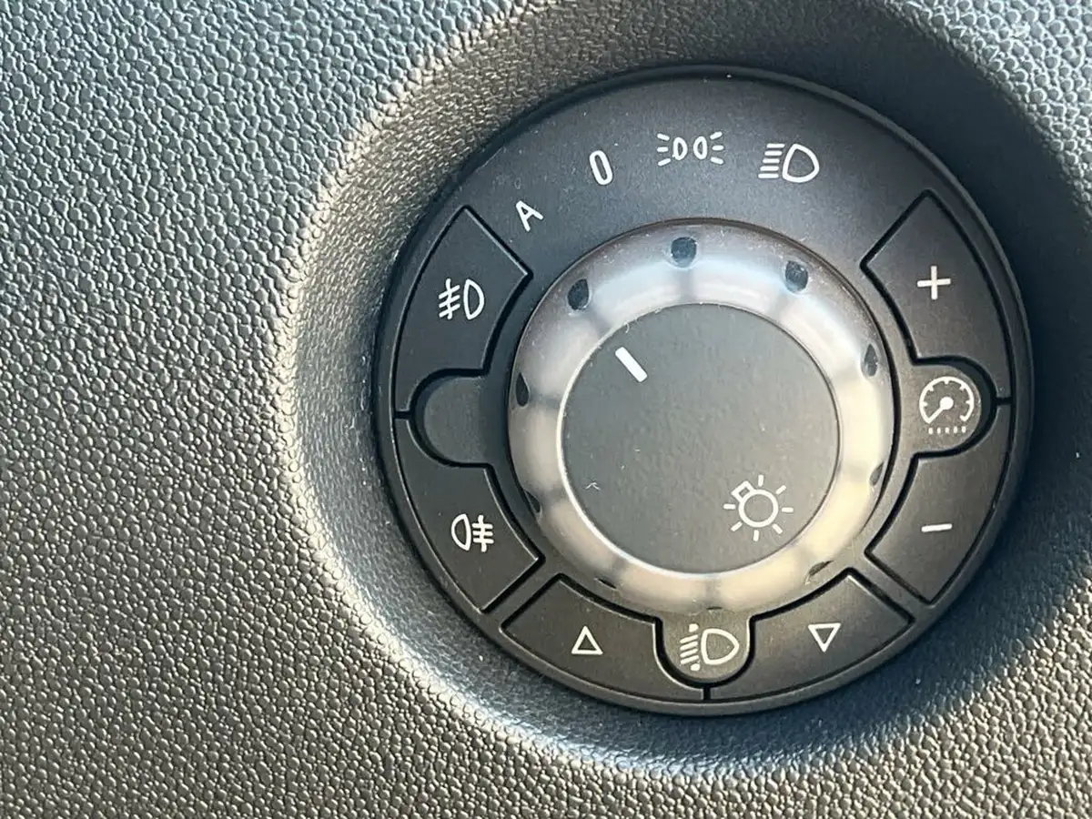 2008-vauxhall-corsa-12-design-3d-big-37