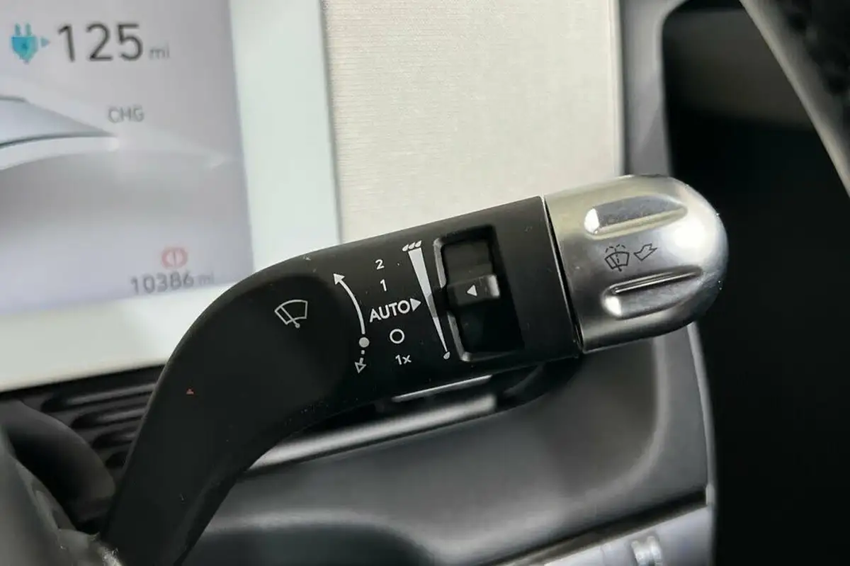 2023-hyundai-ioniq-5-e-premium-228ps-77kwh-rwd-big-28