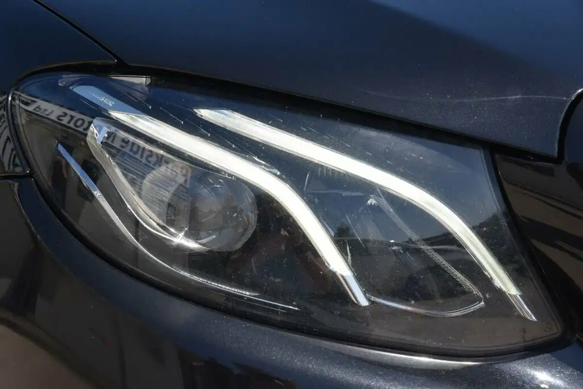 2019-mercedes-benz-e-class-20d-e220d-se-ss-estate-5d-big-10