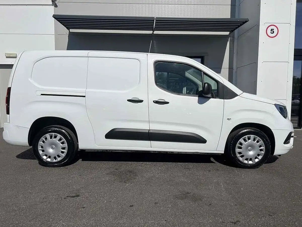 2020-vauxhall-combo-15cdti-sportive-2300-100pseu6d-t-l2h1-panel-big-5
