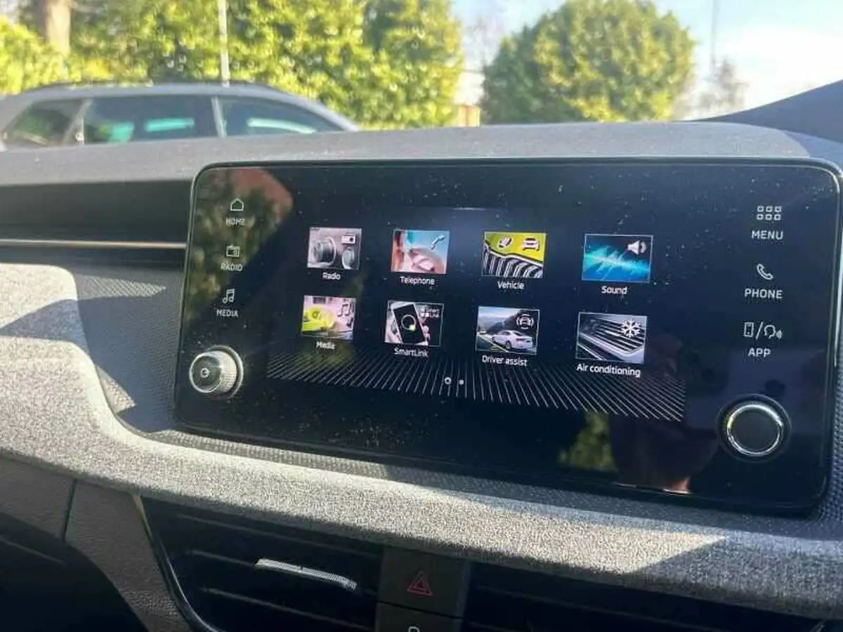 2024-skoda-scala-10-tsi-se-116ps-dsg-big-11