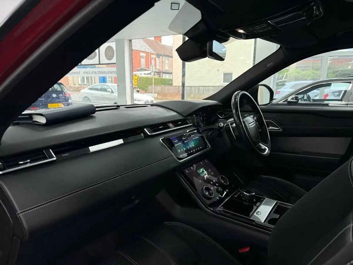 2018-land-rover-range-rover-velar-20-d240-r-dynamic-se-ss-big-17