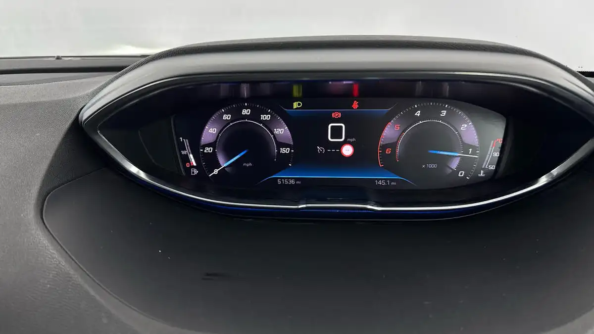 2021-peugeot-5008-suv-15-bluehdi-allure-premium-big-12