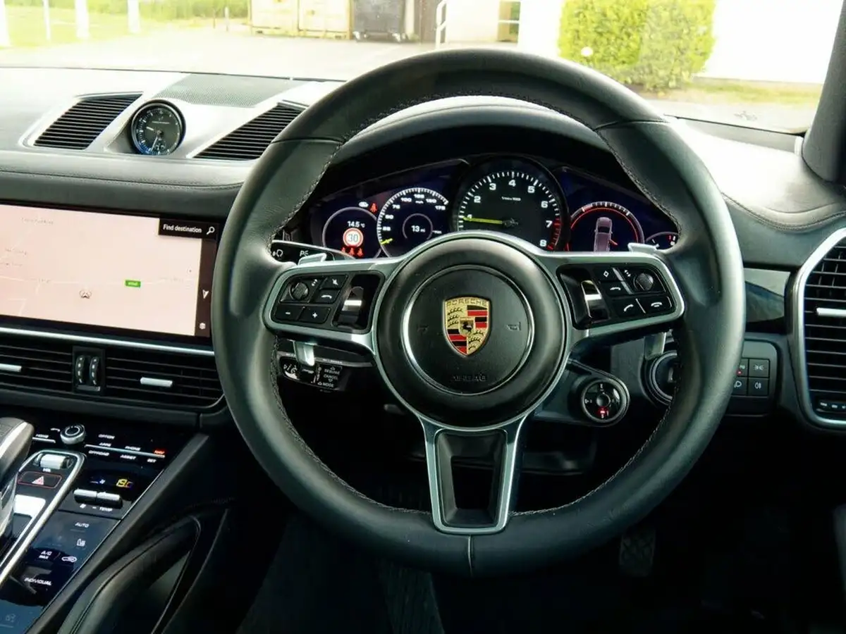 2023-porsche-cayenne-30-v6-e-hybrid-462ps-station-wagon-big-33