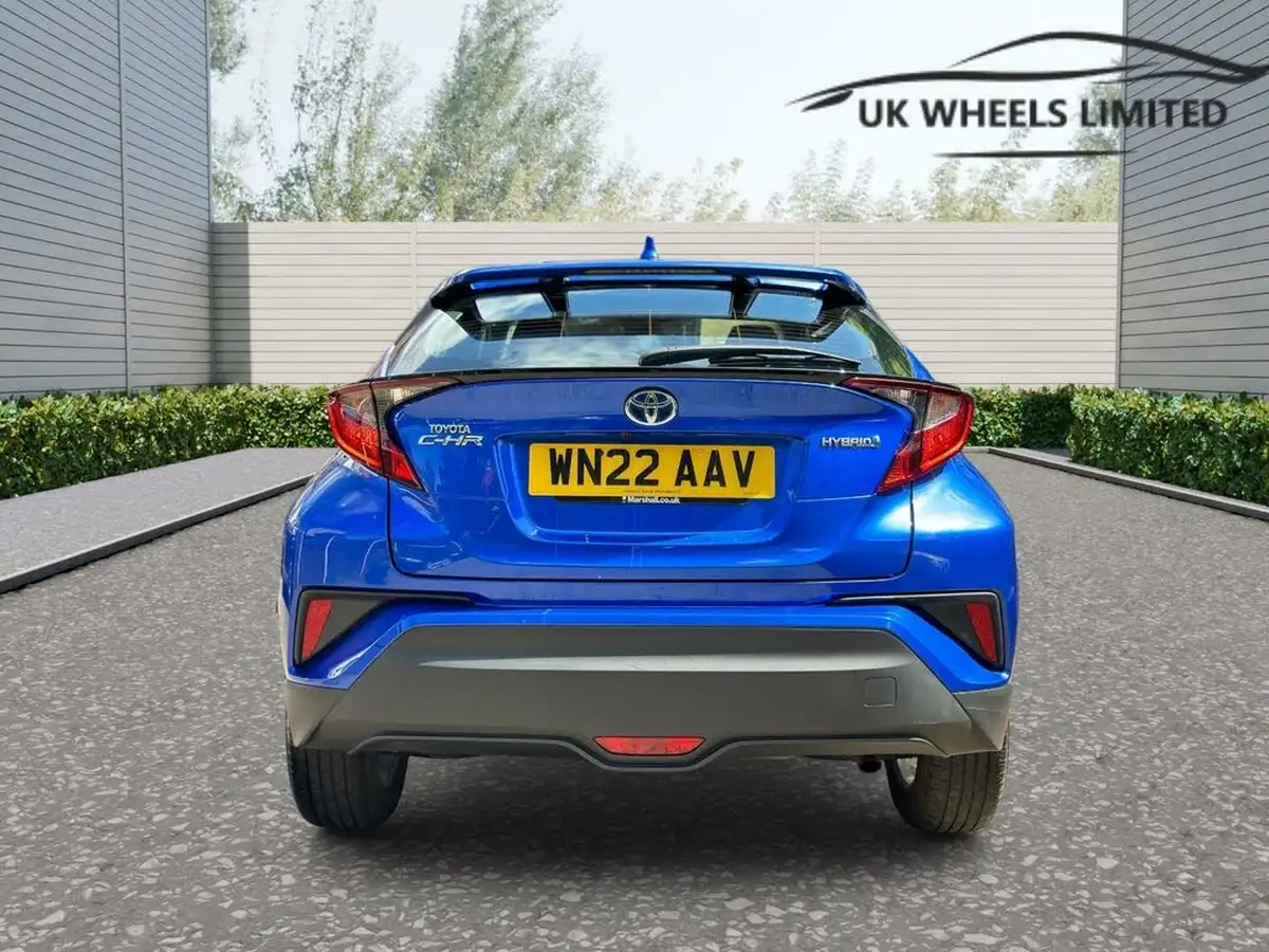 2022-toyota-c-hr-18-vvt-i-icon-big-1